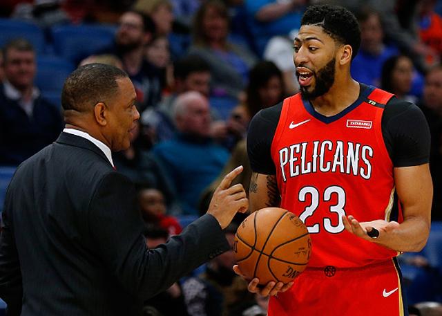 在苏格兰女 在苏格兰女