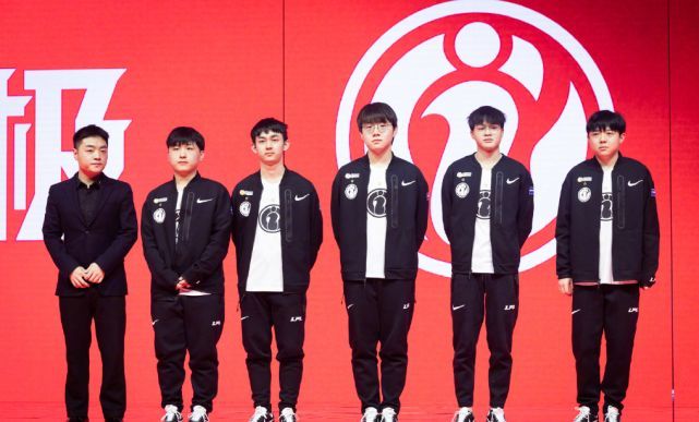 掩护角度与 掩护角度与