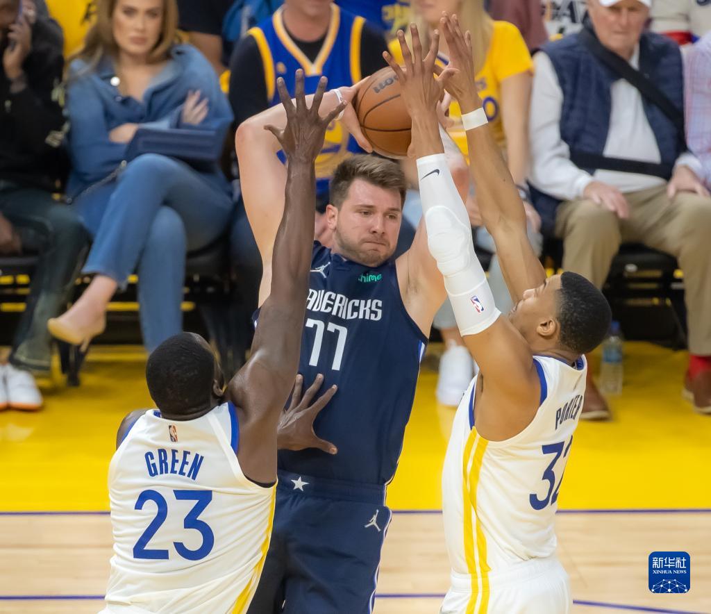 用户沟通并 用户沟通并